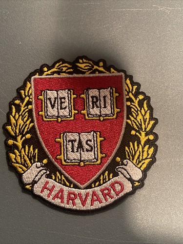Ameri VINTAGE - アメリHARVARD UNIVERSITY EMBROIDERY TEE Ameri（アメリ）の「HARVARD UNIVERSITY EMBROIDERY TEE（T