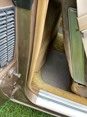 image 12 of interior