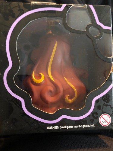 MONSTER HIGH CLAWDEEN WOLF VINYL FIGURE:  AGE 8+: NEW IN BOX