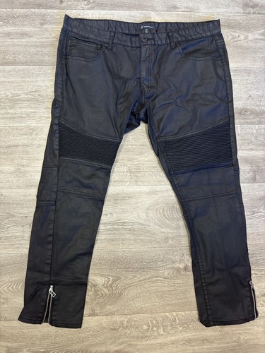   JEANS★MALMO ★WHITE/BLACK Jeans with White Stripes - Sixy Six | Streetwear jeans for men