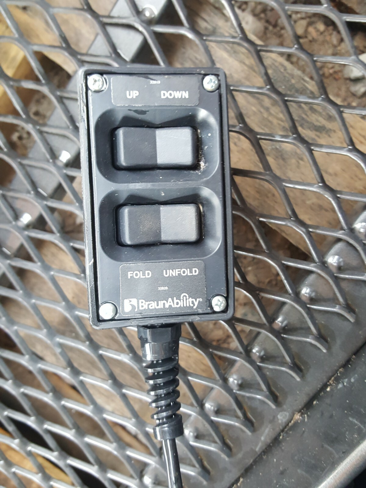 Braunability Wheelchair Lift