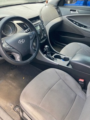 image 4 of interior