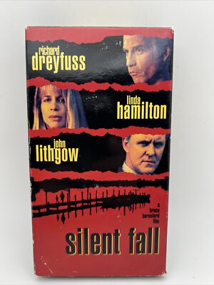 Silent Fall (1994) - VHS Tape Movie -Richard Dreyfuss-Linda Hamilton G10