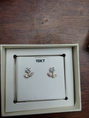 10K CZ Flower Stud Earrings with GF Backs Made in USA Preowned