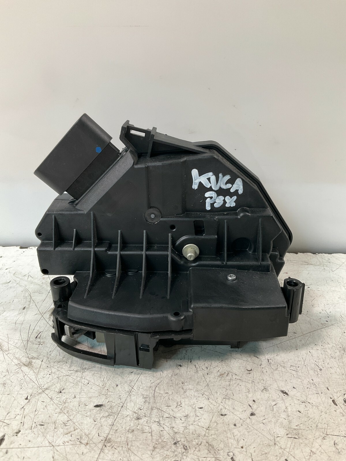 Serratura posteriore sinistra FORD FOCUS BM5AA26413AF