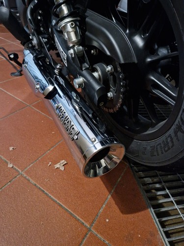 RHINO RACING super meteor650用マフラー　中古 RHINO RACING super meteor650用マフラー 中古 - メルカリ
