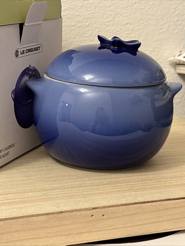 ルクルーゼ　ブルーベリー LE CREUSET - 未使用 ル・クルーゼ ミニブルーベリーの通販 by