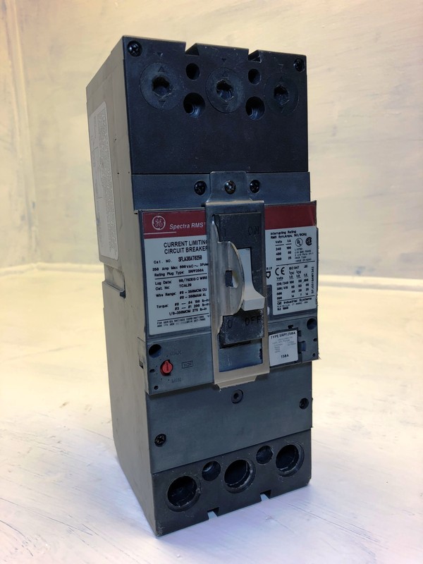 GE SPECTRA RMS SFLA36AT0250 CURRENT LIMITING CIRCUIT BREAKER 250A 600V