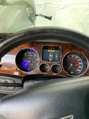 image 12 of interior