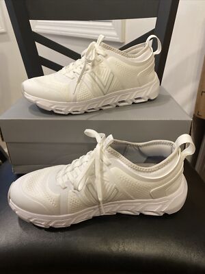 Vionic Womens Captivate White Running Shoes Sneakers 8 Medium  12036M1100 NIB