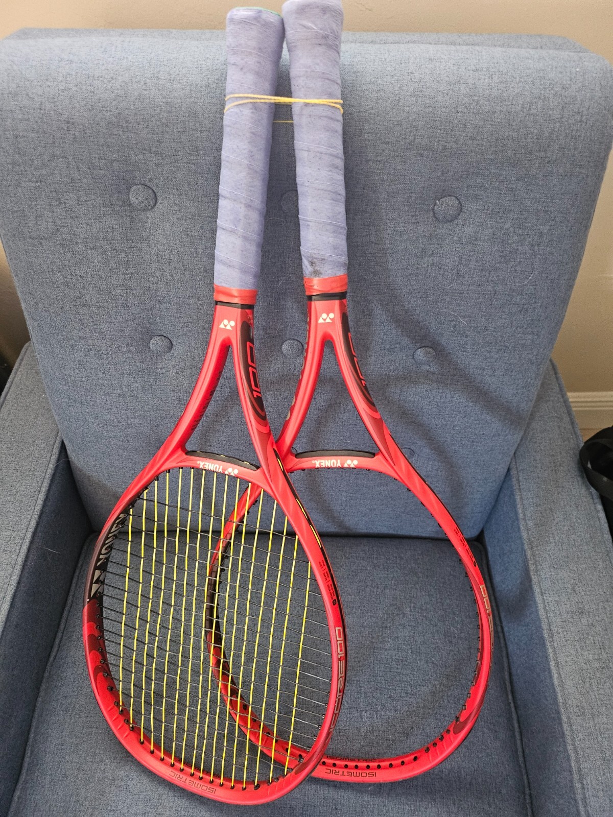 YONEX ヨネックス VCORE ブイコア 100L G4 1/4 Yonex VCORE 100L Racquet | Tennis Warehouse