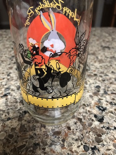 Happy Birthday Bugs Bunny Glass 50th Anniversary 1990 Vintage Looney Tunes Cup