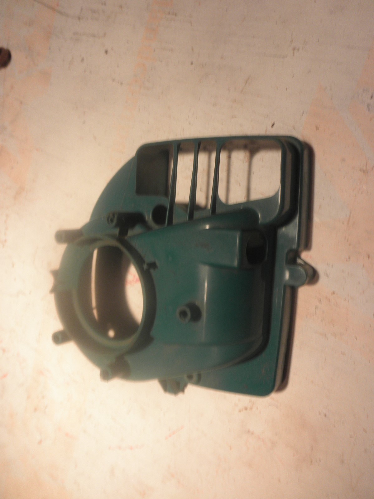 WEEDEATER BRAND FEATHERLITE BLOWER COVERS/HANDLE/LEAFBLOWER PARTS