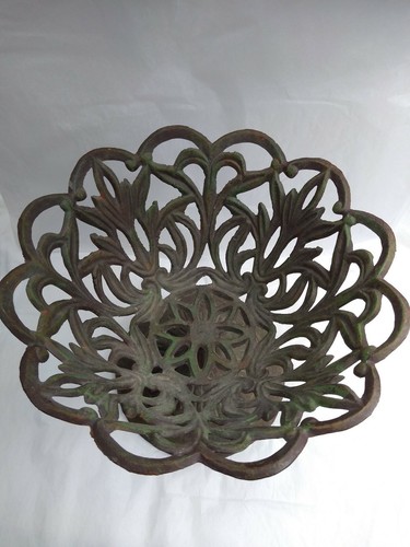 Antique Cast Iron Outdoor Planter Open Leaf Pattern Natural Patina