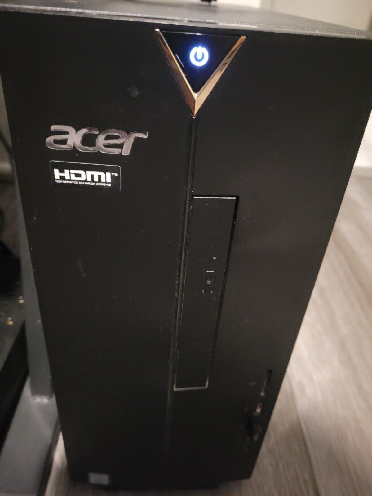 Acer Aspire TC-885-ACCFLi3 Desktop, 8th Gen Intel Core i3-8100, 8GB DDR4, 500 GB Acer Aspire TC-885-ACCFLi3 Desktop, 8th Gen Intel Core i3-8100, 8GB DDR4, 500 GB