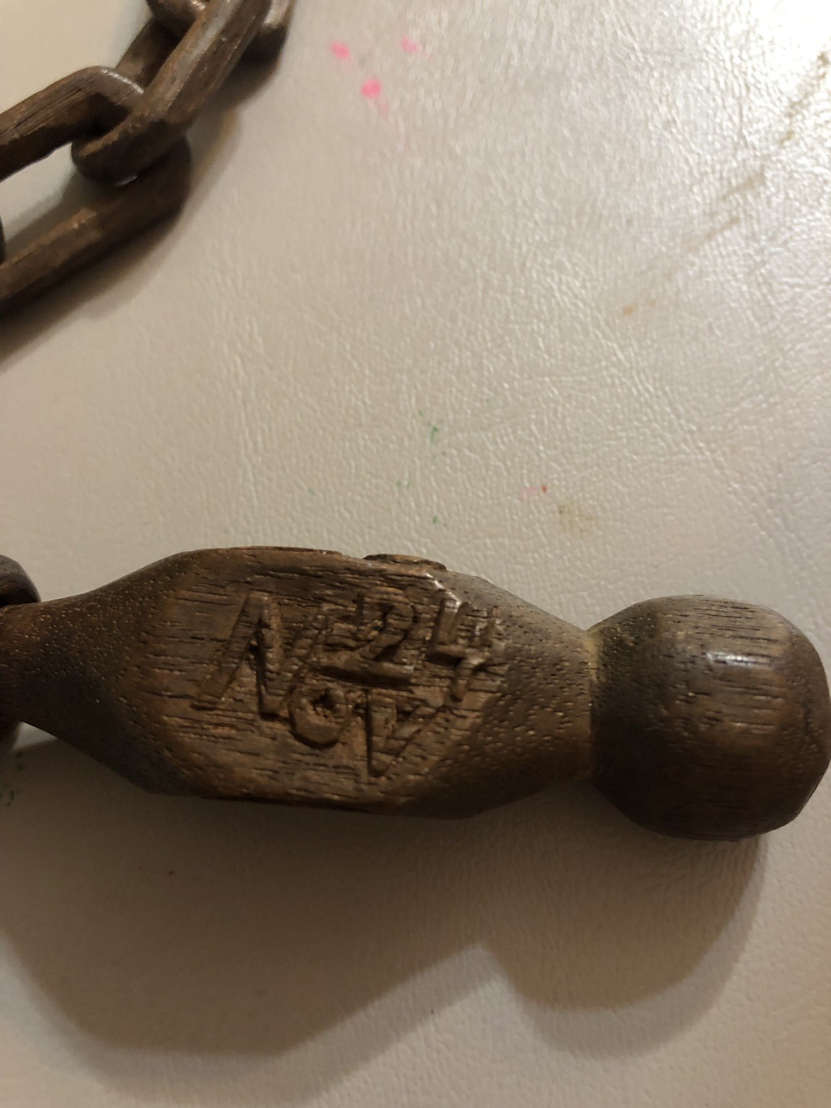 Vintage Hand Carved Wooden Chain with etching Nov 24, 1928 Emma Hanna S01