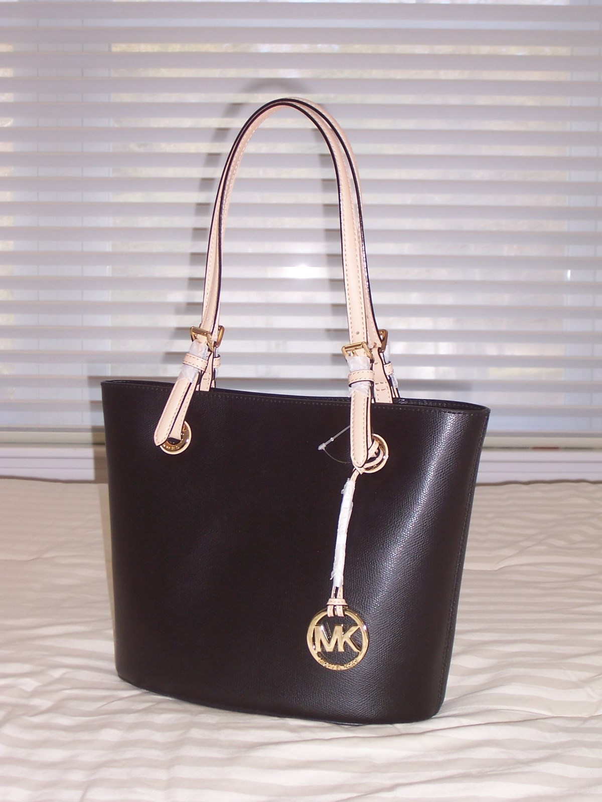 NWT Michael Kors Medium Tote Bag Leather BLACK 38H5XTTT2L | eBay