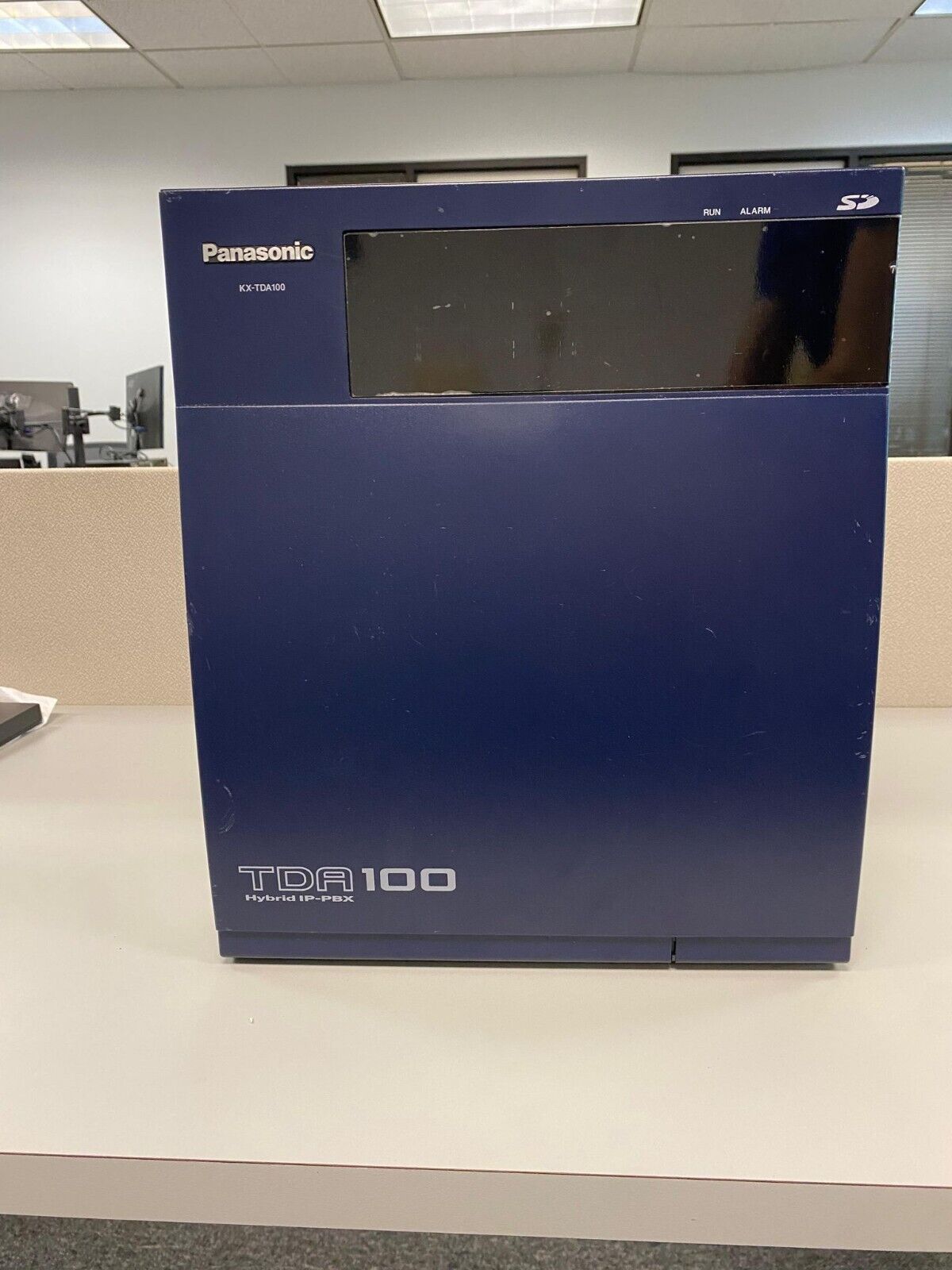Panasonic KX-TDA100 Hybrid IP-PBX Panasonic KX-TDA100 Hybrid IP-PBX