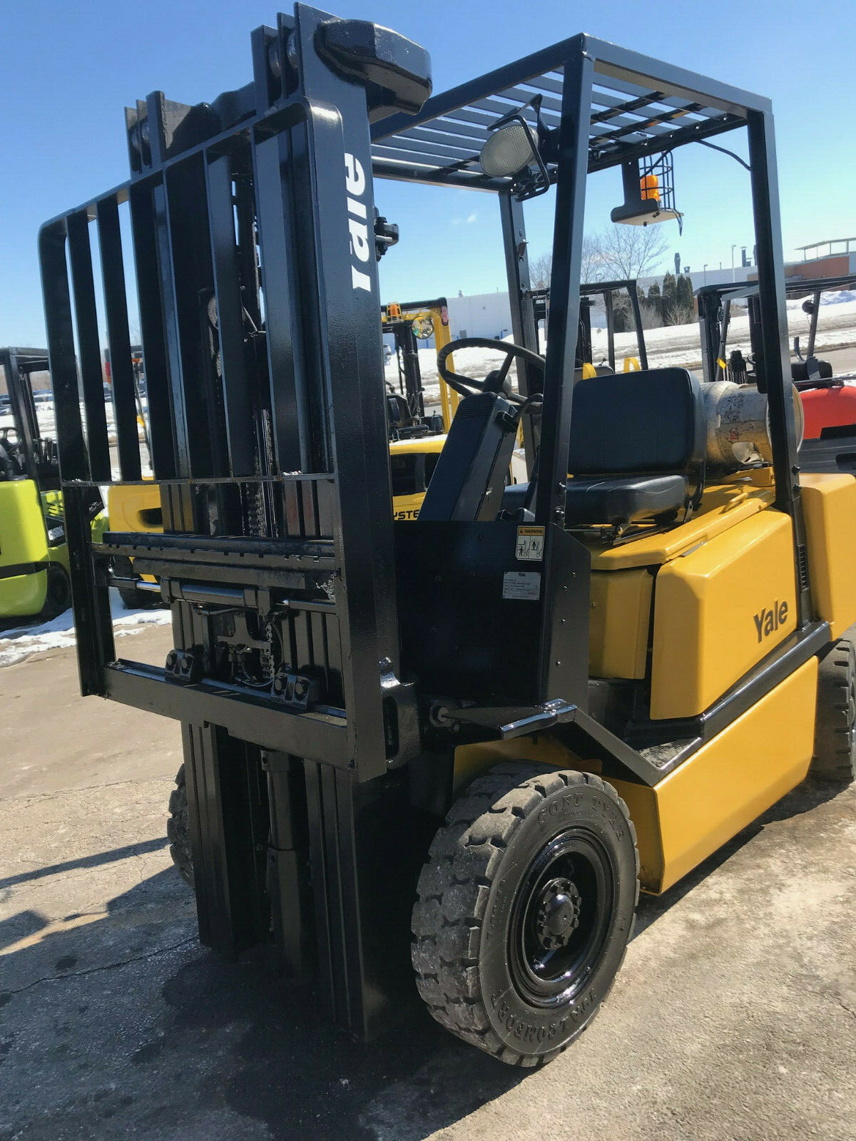 2005 YALE GLP050RGEUAE086 5000LB CAPCITY FORKLIFT LIFTTRUCK HiLo