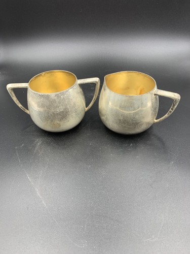 VINTAGE EMPIRE CRAFTS QUADRUPLE PLATE SILVER PLATE CREAMER AND SUGAR