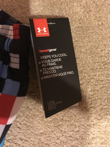 NWT Under Armour Boys Size Xl Pixel  Zoom Volley Shorts Swim Trunks Youth