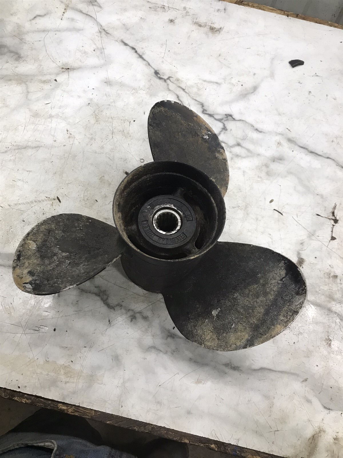 Michigan Wheel 031025 Mercury MerCruiser boat prop propeller