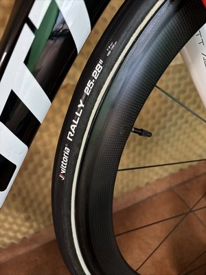 Foto dell'oggetto di un acquirente verificato