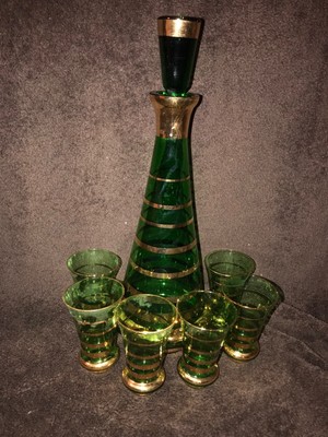 Green and gold Decanter set Shot glasses 8 pieces 