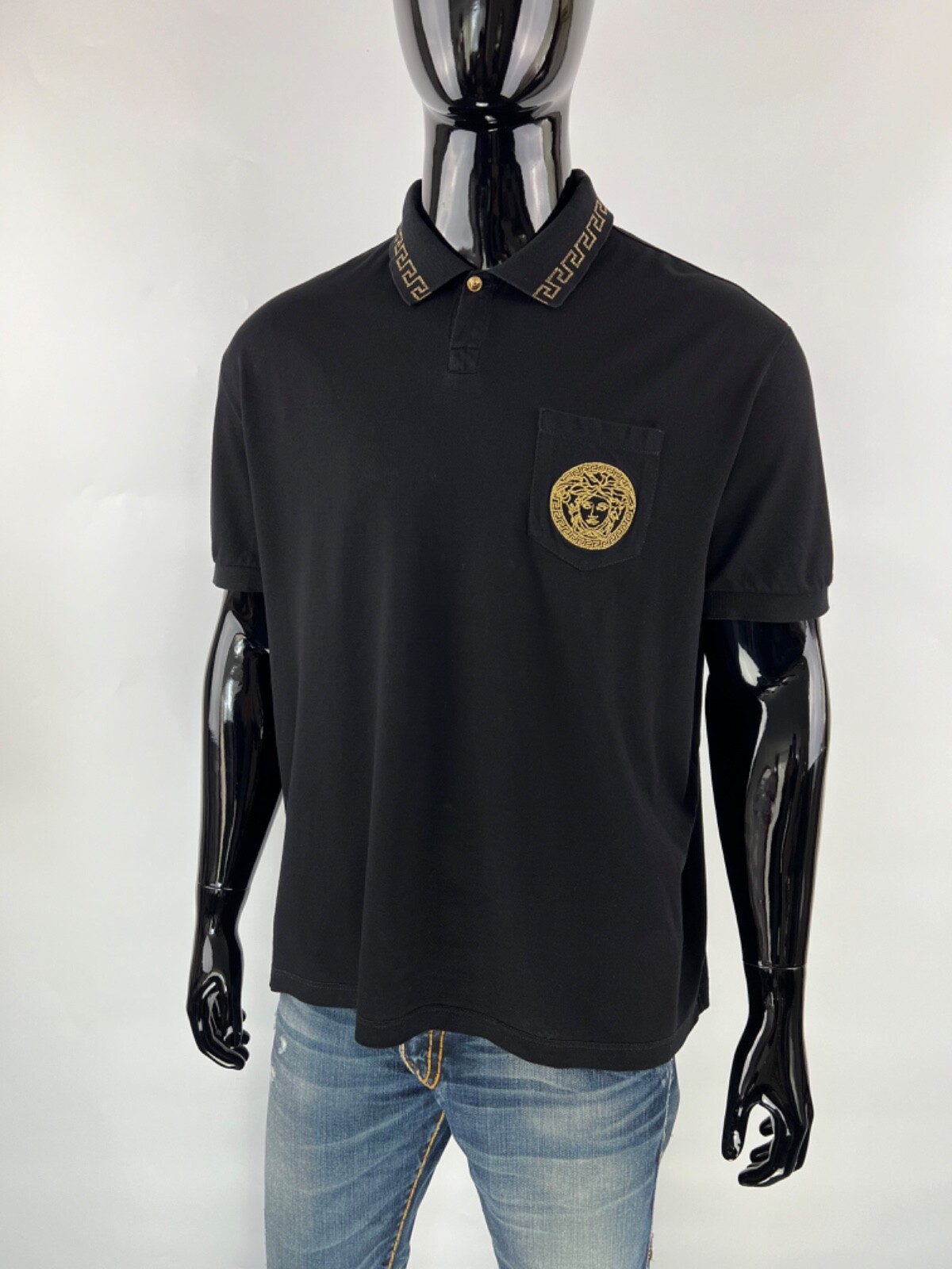 【送料&関税込】Versace Polo Shirt With Medusa Embroidery 24669234_54970138_600.jpg