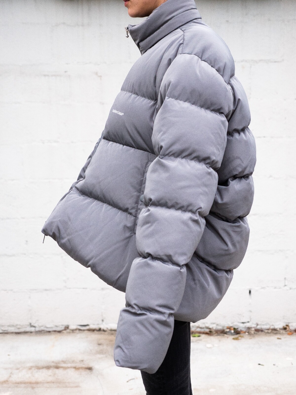 Balenciaga C Shape Puffer Down Jacket Gray Size 48のeBay公認 Balenciaga C Shape Puffer Down Jacket Gray Size 48のeBay公認