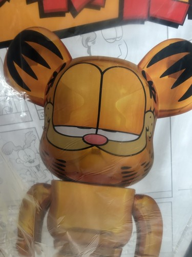 BE@RBRICK GARFIELD GOLD CHROME Ver.1000％ MEDICOM TOY BE@RBRICK GARFIELD GOLD CHROME Ver. 1000