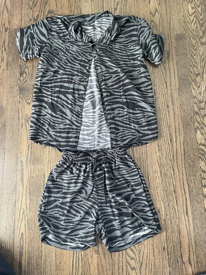 Size XS tiger print set