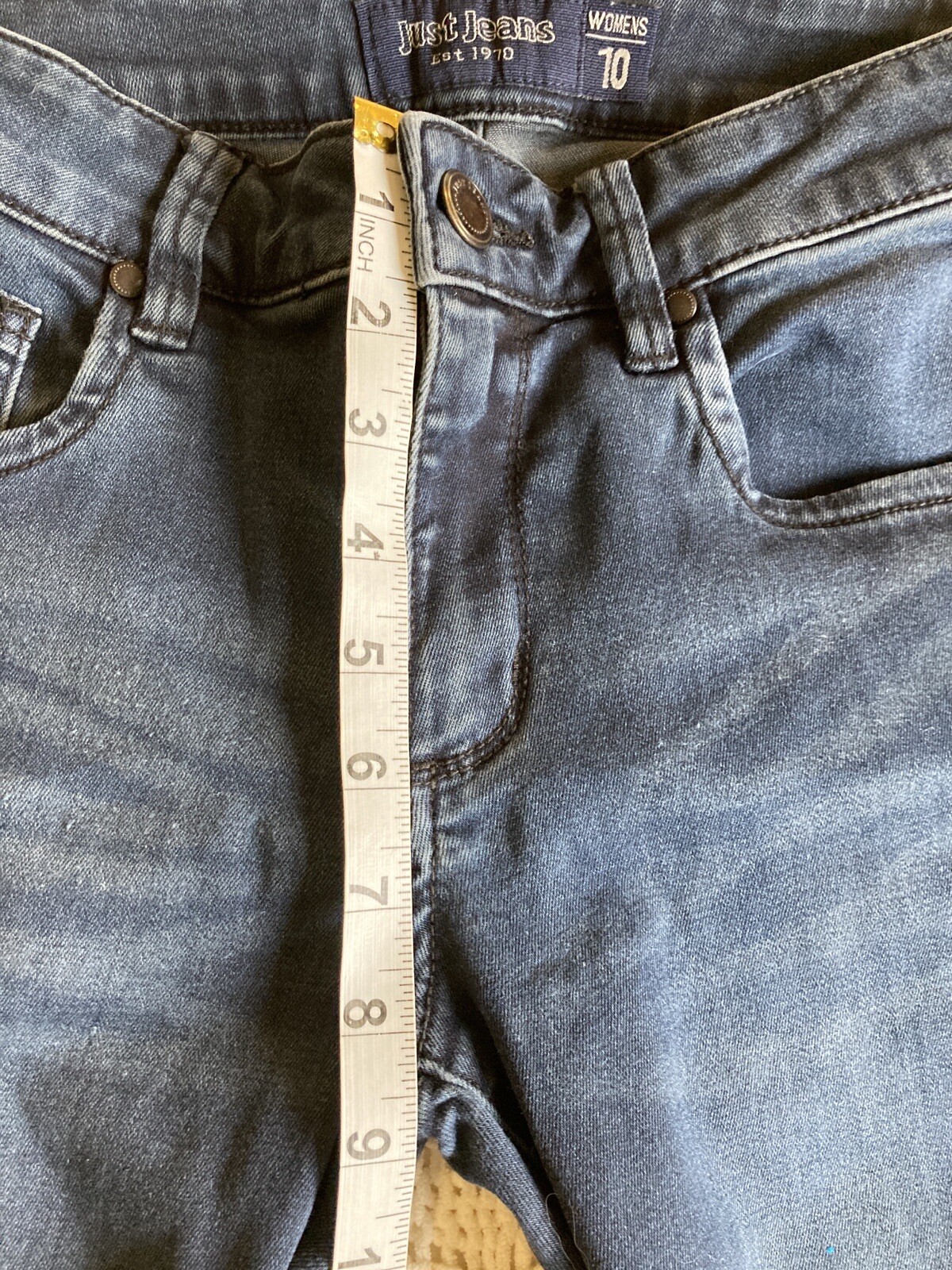 Just Jeans size 10 High rise skinny leg 