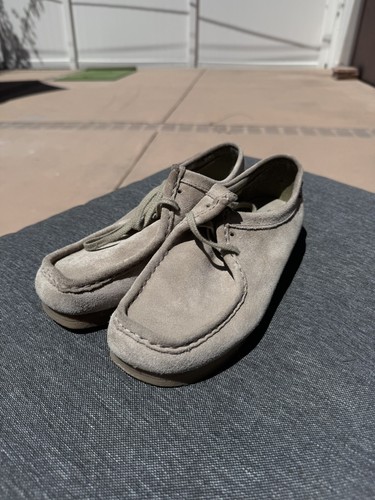 Clarks Originals Wallabee Womens Size 7.5 M Tan Suede Lace
