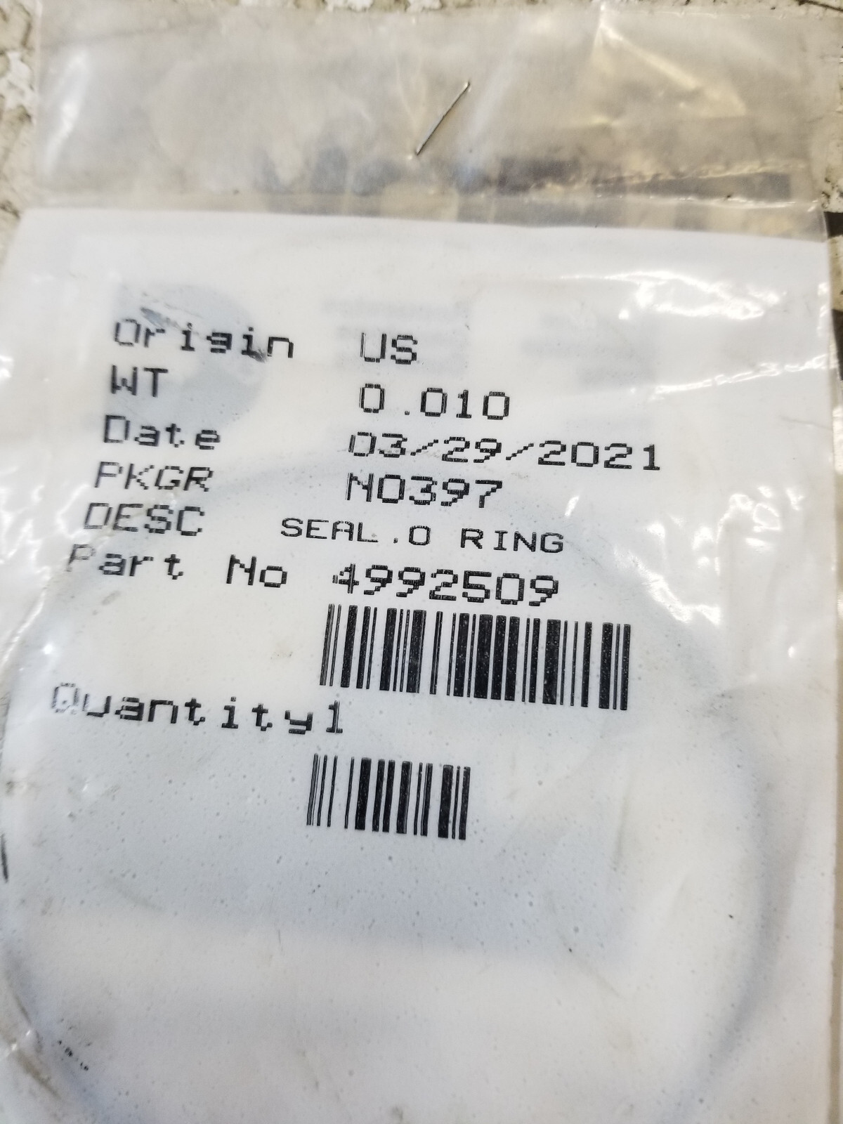 LOT OF 2PC - 4992509 CUMMINS ORING SEAL - Picture 1 of 2