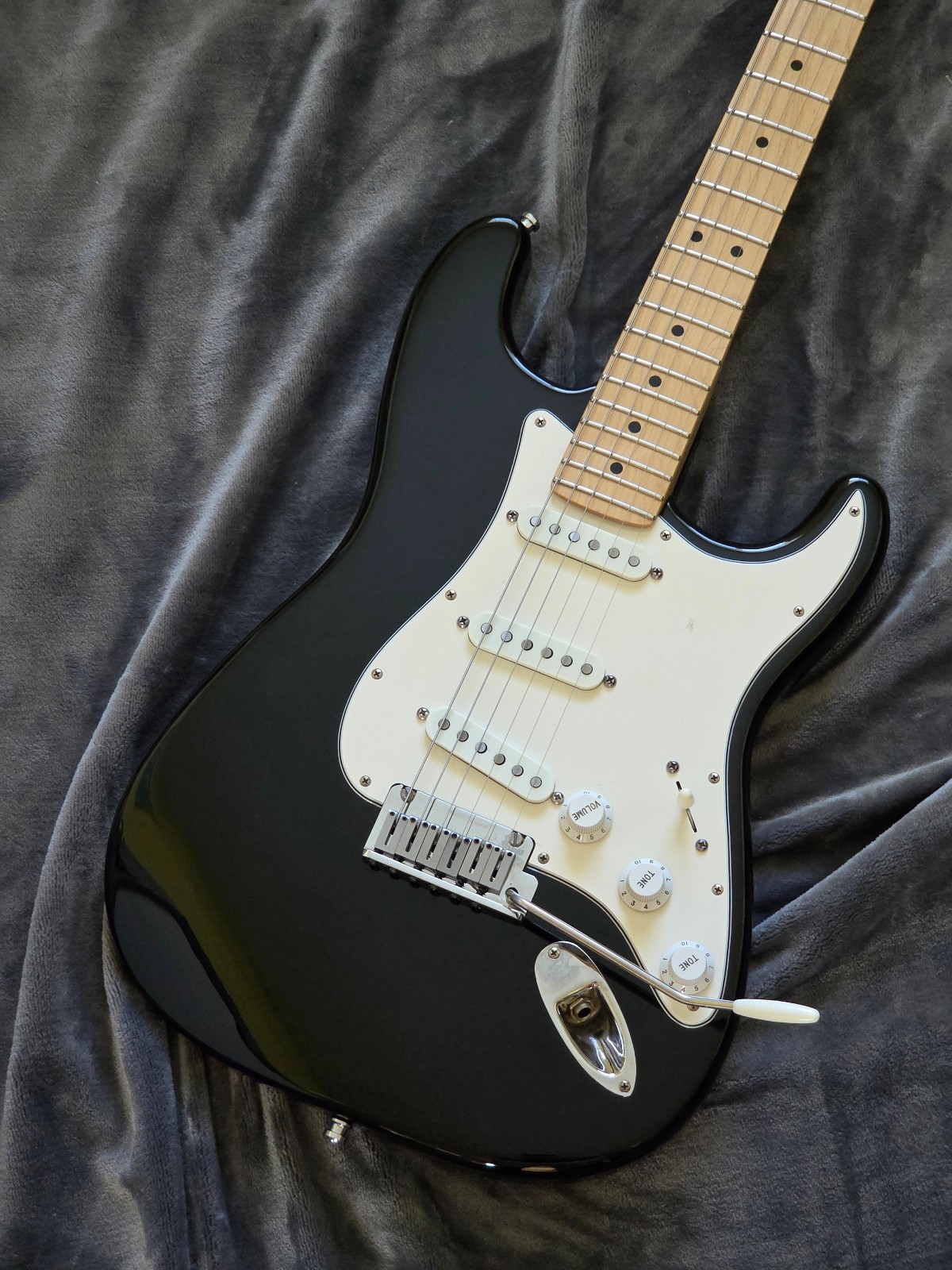 ギター fender USA guitar 1989 Fender USA Stratocaster Standard Vintage Electric