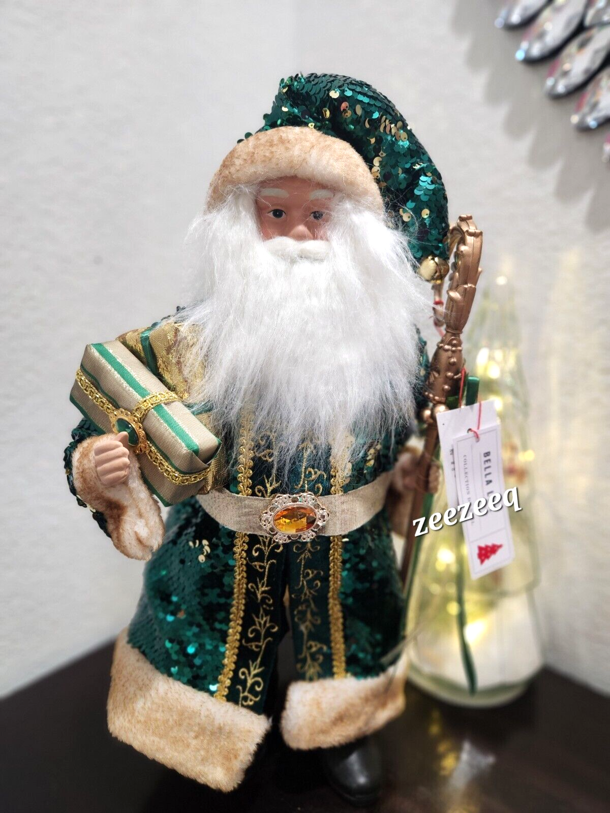 the GazettE XMAS GIFT ルキ Bella Lux Christmas Sequins Green Gold Santa Claus Doll