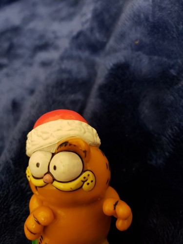 Garfield Jim Davis Ice Skating Ornament Christmas Cat 3