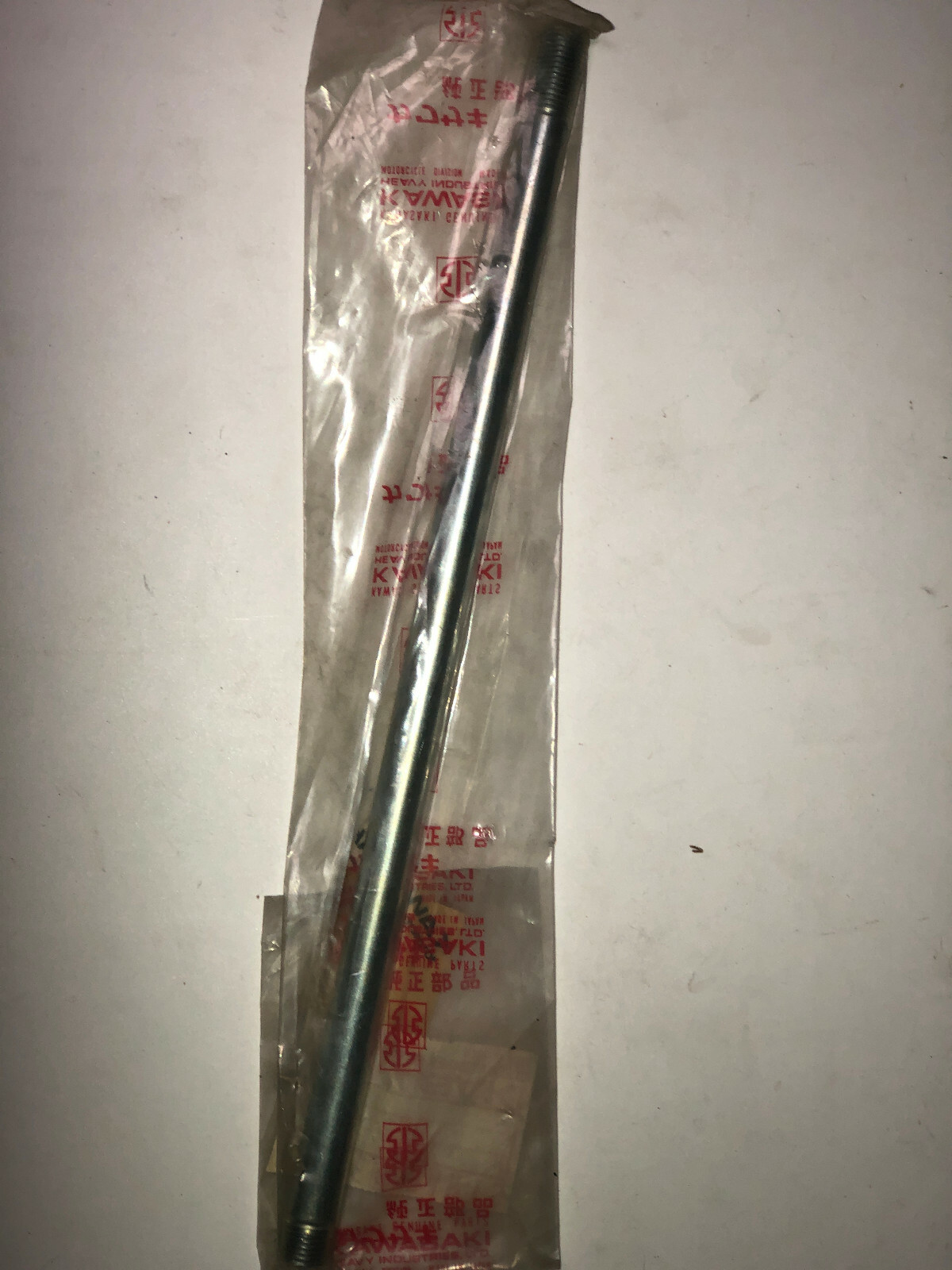 1 NOS Genuine Kawasaki OEM Stud 12x290 1971 F6 F7 1974-1975