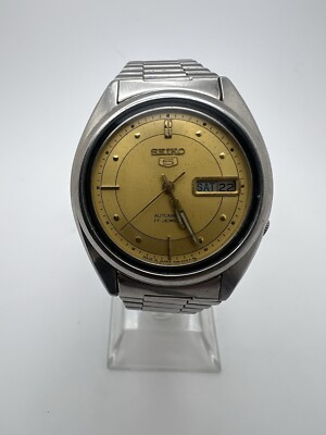 Seiko 5 automatic Men's Watch - gold dial