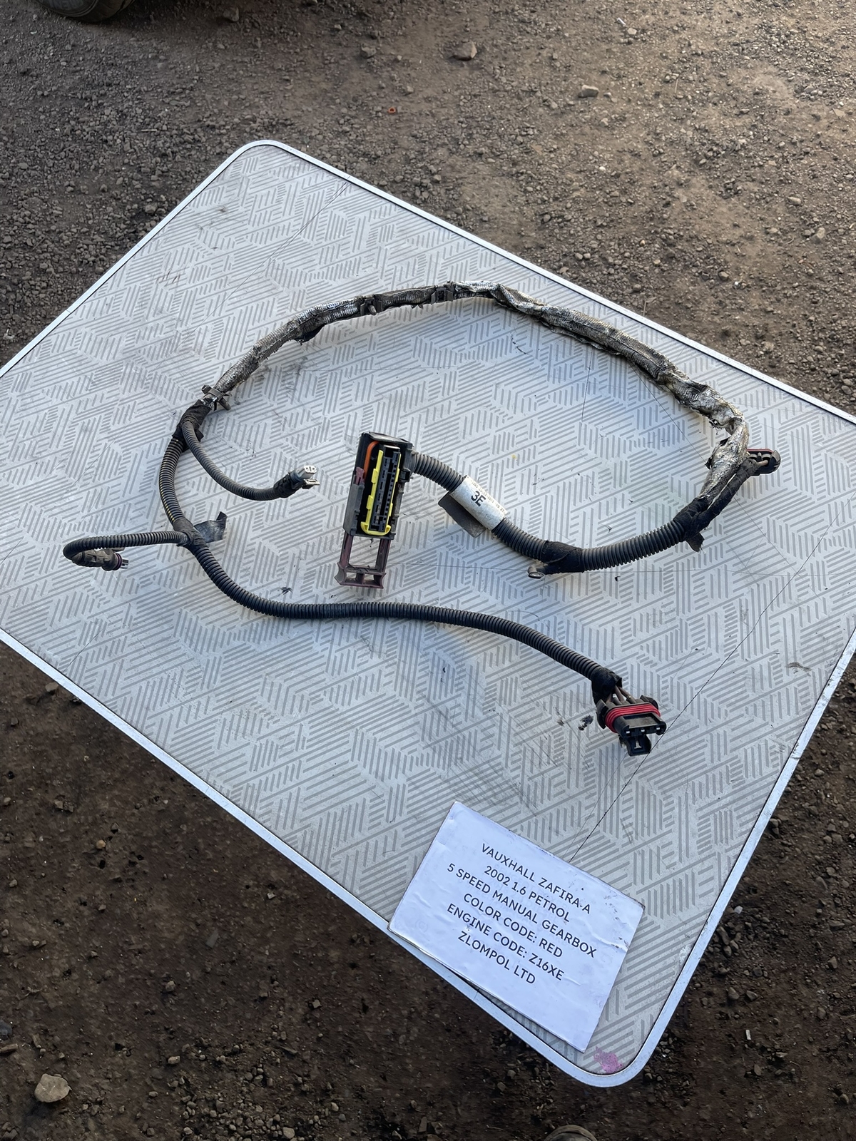 Vauxhall Zafira A 2002 1.6 Petrol (Z16XE) Radiator Wiring Harness Loom 90589170