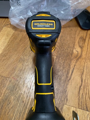 DEWALT New DCF887b 20 Volt 1/4