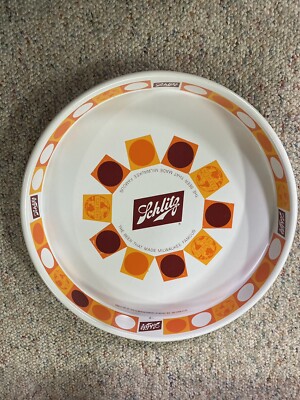 Vintage 1968 Schlitz Beer Metal Serving Tray -minor wear - 13 