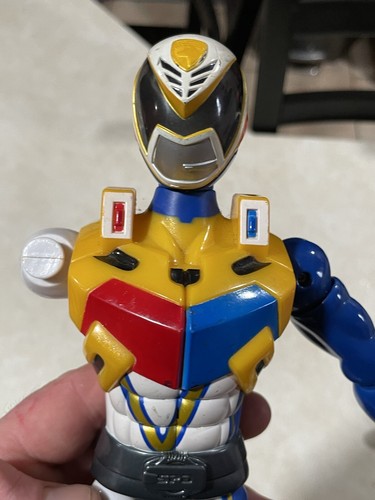 2002 Bandai Power Ranger SPD Light Patrol Omega Ranger 12
