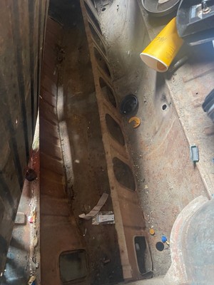 image 3 of interior