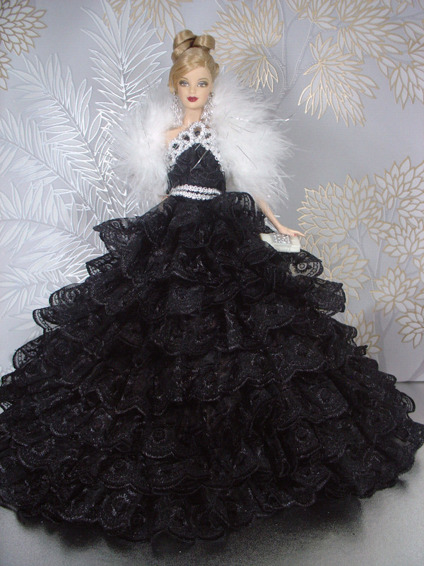 Barbie Doll Red Carpet Robe De Bal Evening Dress  #08258