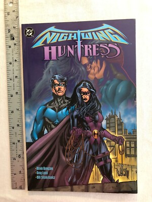 Nightwing / Huntress (2003, Graphic Novel)