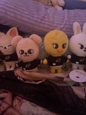 アイドル straykids SKZOO leebit teddybear Stray kids Skzoo Stuffed Animal Leebit Puppym Lee Know