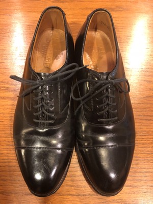 Men's dress shoes; black size 8. All leather made in USA. $17 or best (Best All Black Shoes)