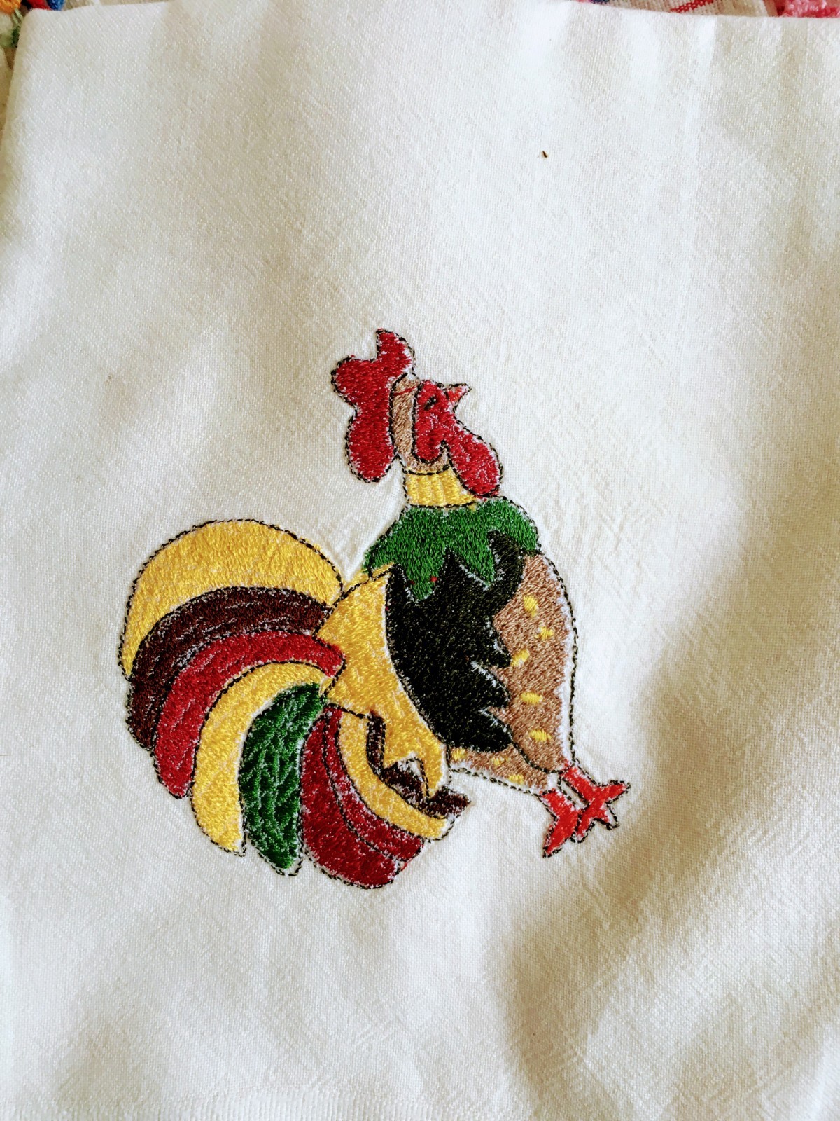 Vintage Dish/Tea Towels 9 Assorted Embroidery Crochet Trim Teapot Rooster Flower